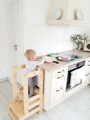 Kitchen Helper m. Krítartöflu Viðar