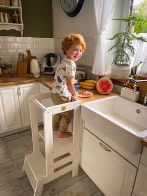 Kitchen Helper Hvítur